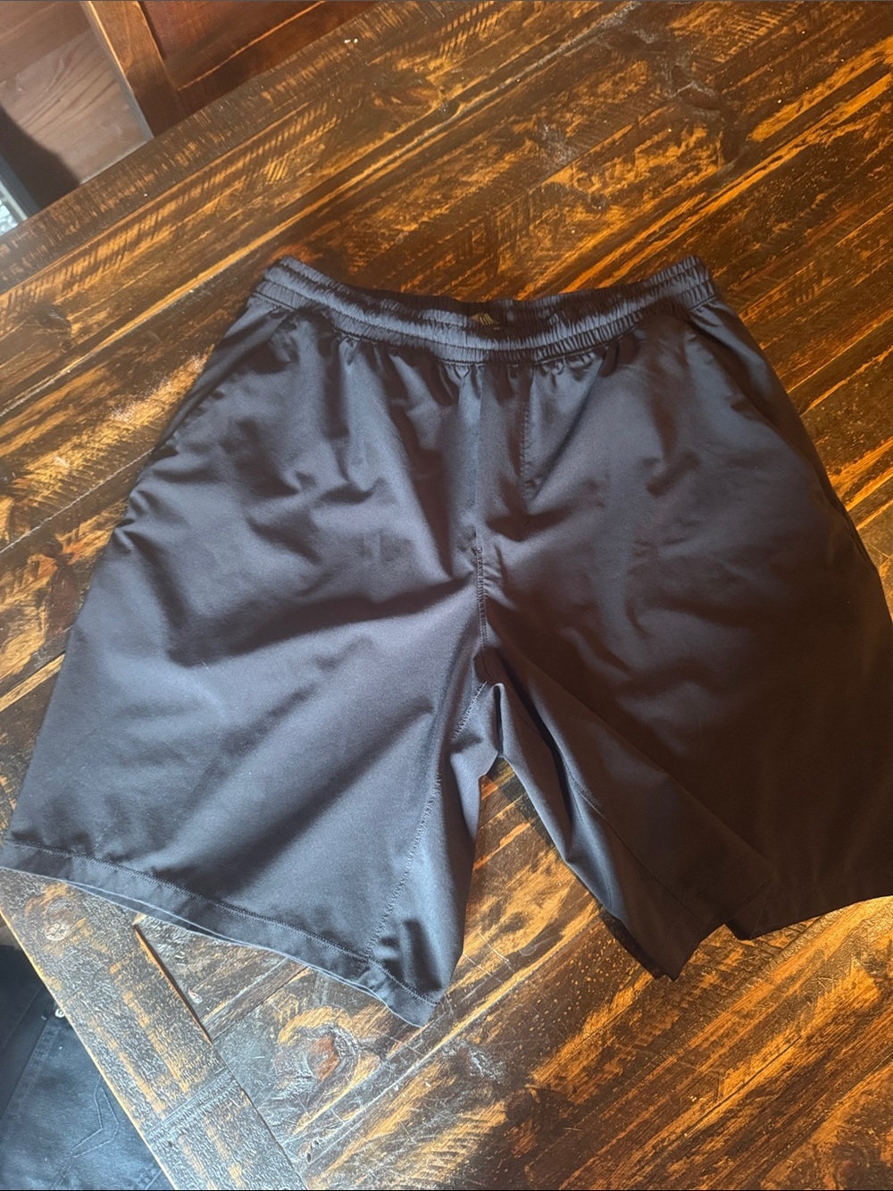 lululemon athletica Men's Black Athletic Shorts